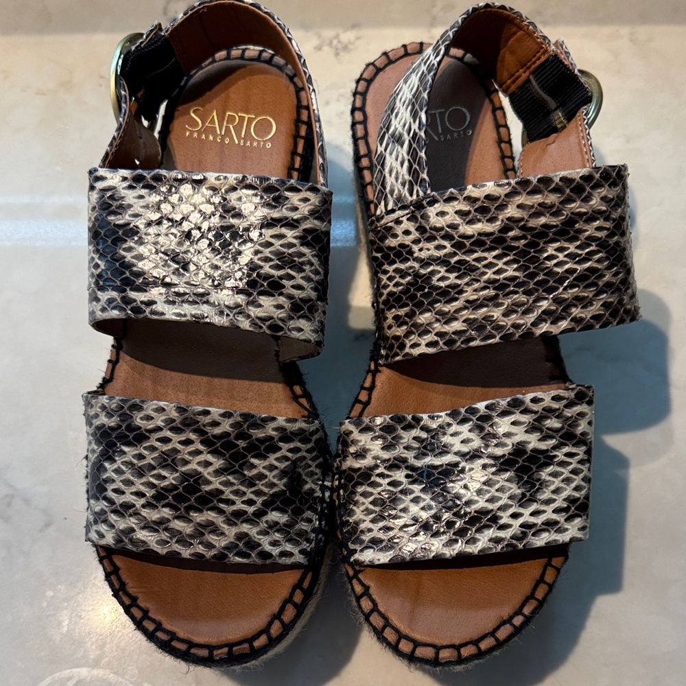 Sarto platform espadrille Snakeskin Pattern Sandals. NEW
